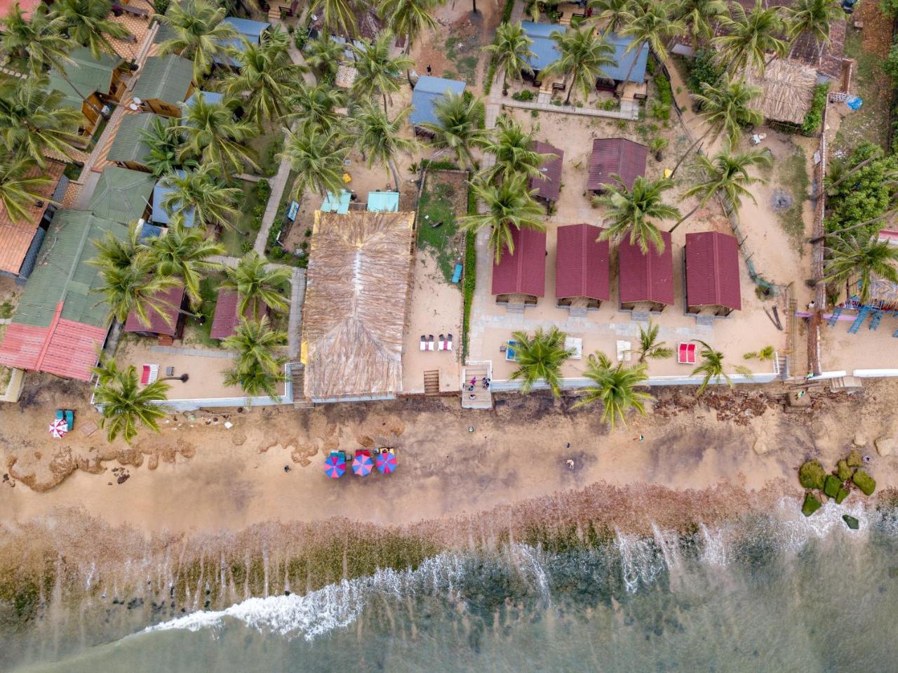 Vista Praia Beach Resort Anjuna Exterior foto