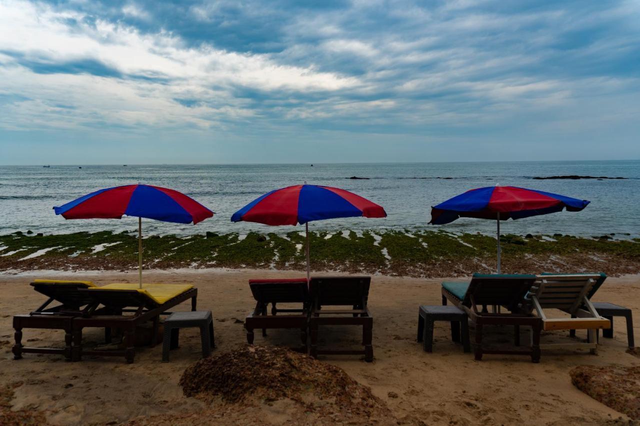 Vista Praia Beach Resort Anjuna Exterior foto